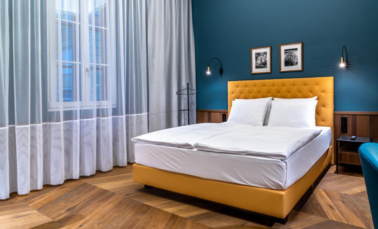 Palatinus Boutique Hotel Pecs Exterior photo