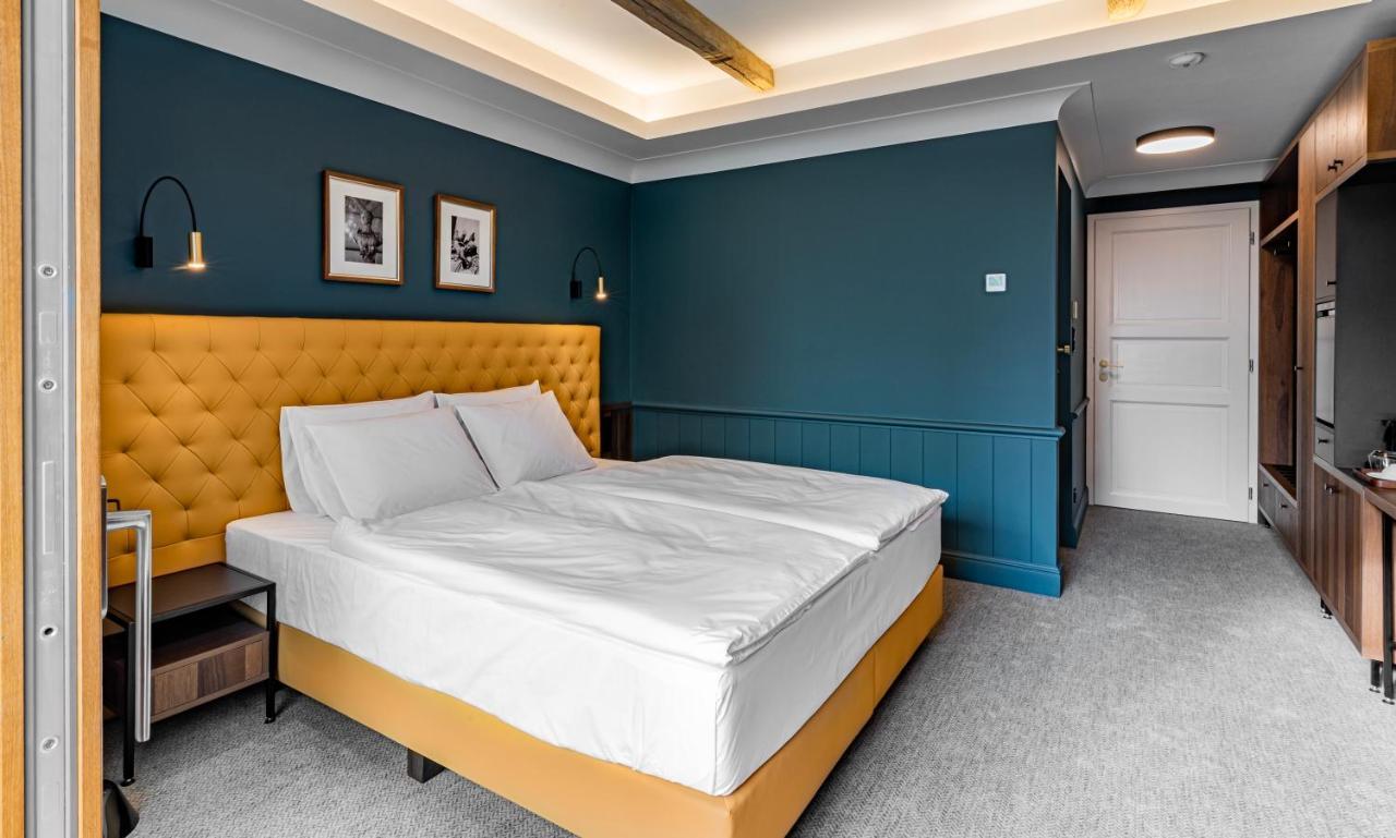 Palatinus Boutique Hotel Pecs Exterior photo